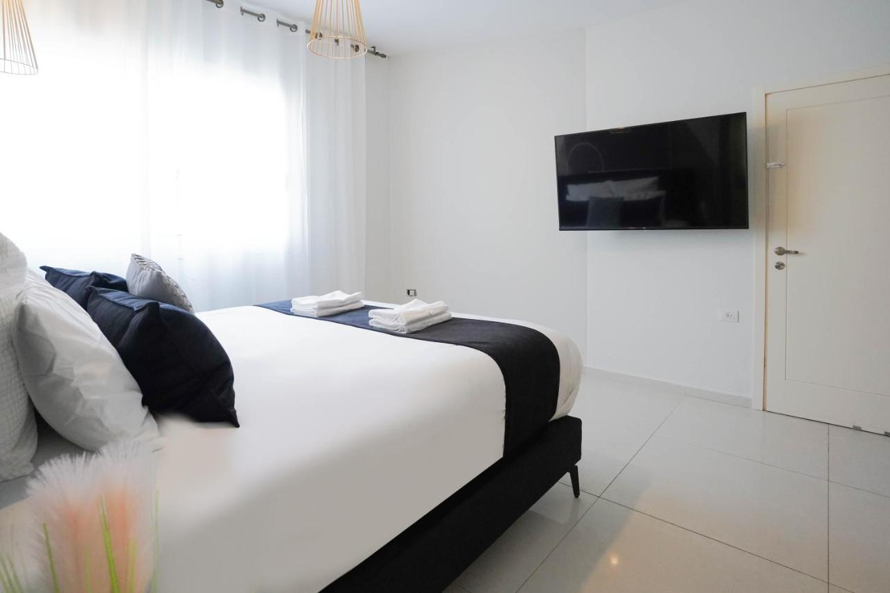 Yalarent Enorma Complex With Shared Heated Pool Leilighet Eilat Eksteriør bilde