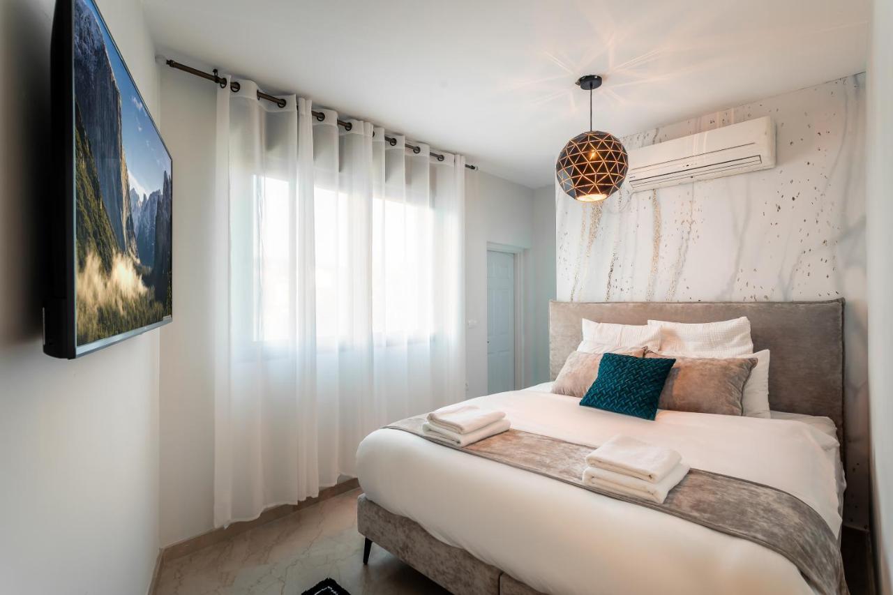 Yalarent Enorma Complex With Shared Heated Pool Leilighet Eilat Eksteriør bilde